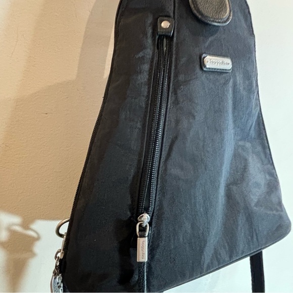 BAGGALLINI Convertible To Sling Multiple Pockets with Safety Wristlet Backpack - Picture 10 of 15